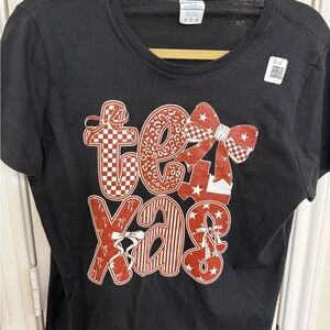 NEW UT Longhorns T-Shirt size M, never worn